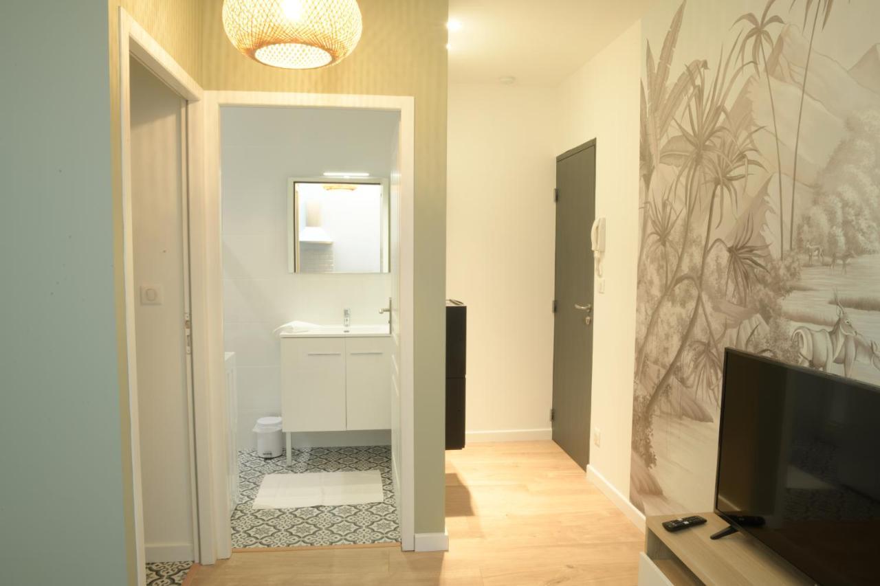 T2 Avec Verriere Situe En Hyper Centre Avec Wifi, Linge, Draps, Savons Et Serviettes Fournis Cognac Exterior foto